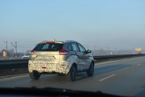 В Тольятти засняли прототип перспективной LADA XRAY Cross
