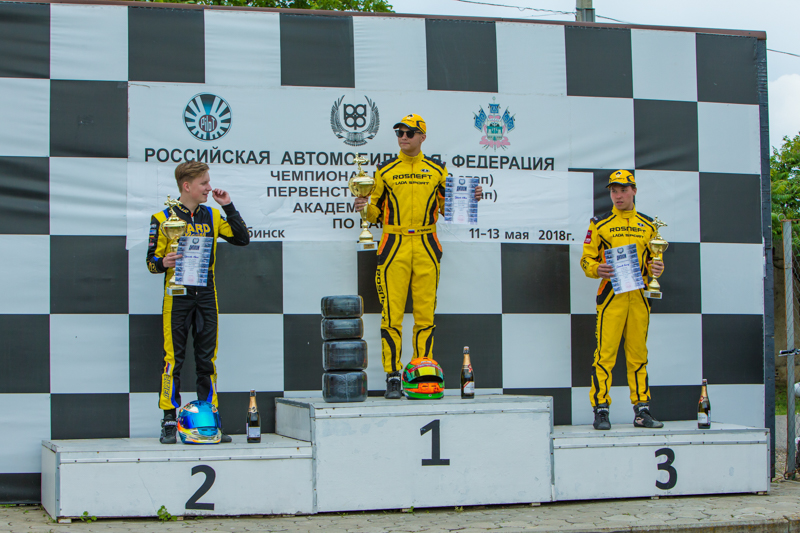 LADA Sport ROSNEFT упрочила лидерство в Чемпионате России